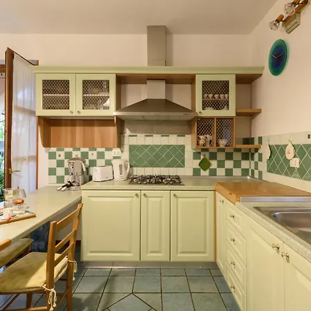 Le Rose Di Rosanna By Interhome Apartament