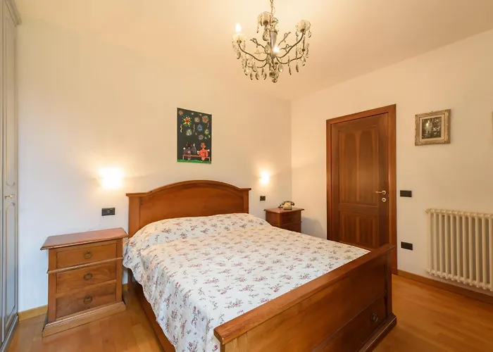 Apartment Le Rose Di Rosanna By Interhome *